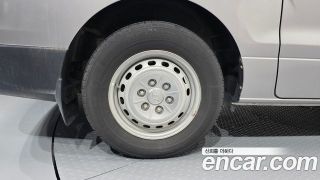 Hyundai Starex 2019 — photo 5