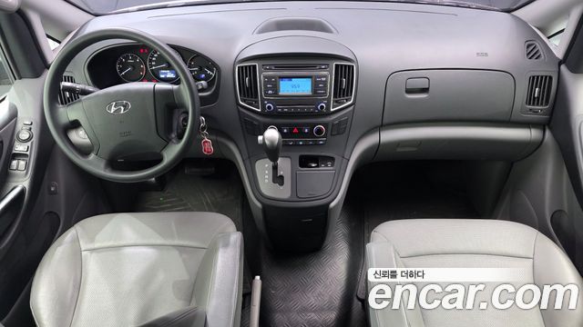 Hyundai Starex 2019 — photo 7