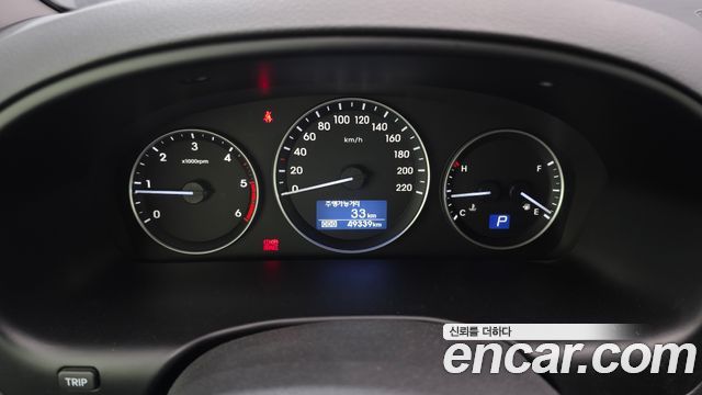 Hyundai Starex 2019 — photo 8