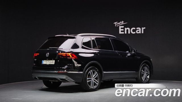 Volkswagen Tiguan 2020 — photo 2