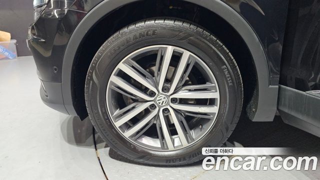 Volkswagen Tiguan 2020 — photo 5