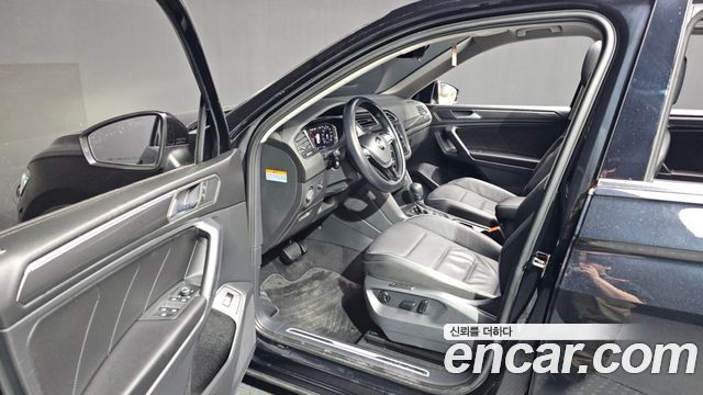 Volkswagen Tiguan 2020 — photo 10