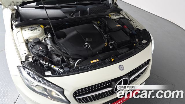 Mercedes-Benz GLA-Class 2016 — photo 6