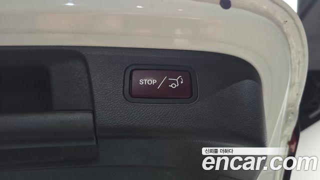 Mercedes-Benz GLA-Class 2016 — photo 20