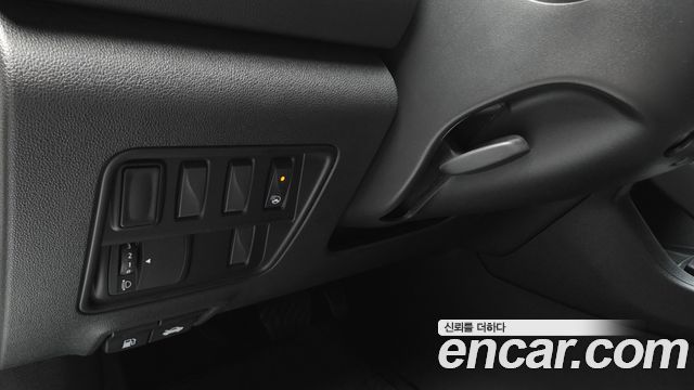 Renault Korea QM6 2021 — photo 25