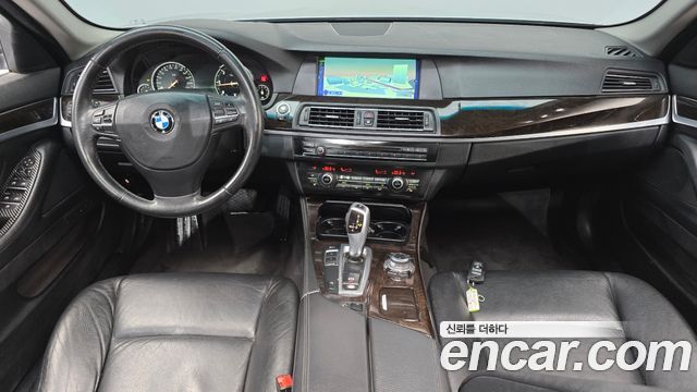 BMW 5-Series 2013 — photo 7