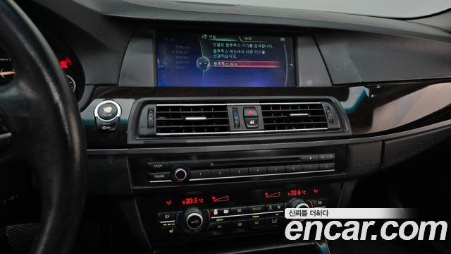 BMW 5-Series 2013 — photo 15
