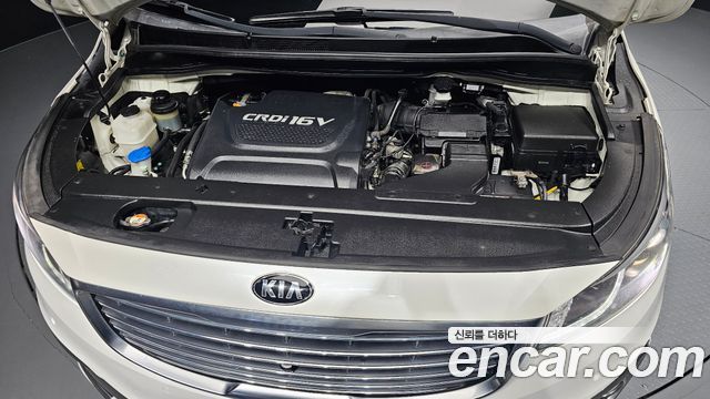 Kia Canival 2018 — photo 6