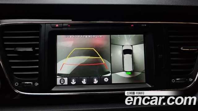 Kia Canival 2018 — photo 15
