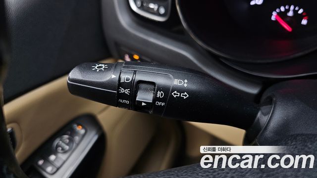 Kia Canival 2018 — photo 17