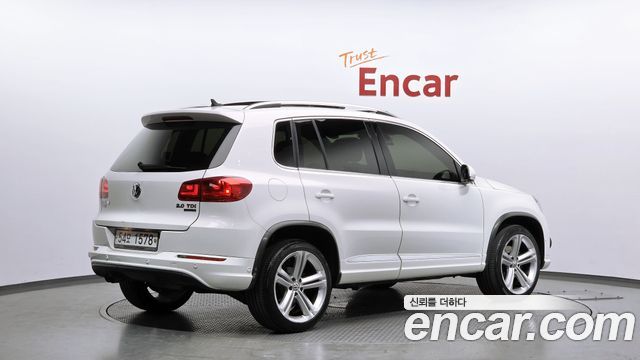 Volkswagen Tiguan 2013 — photo 2