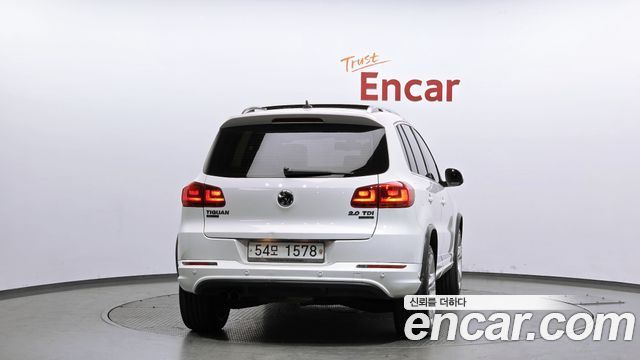 Volkswagen Tiguan 2013 — photo 4