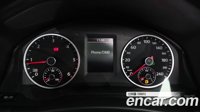Volkswagen Tiguan 2013 — photo 8