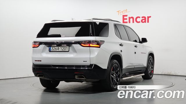 Chevrolet Korea Traverse 2021 — photo 2