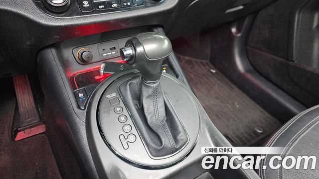 Kia Sportage 2013 — photo 12