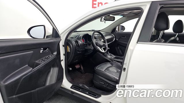 Kia Sportage 2013 — photo 13