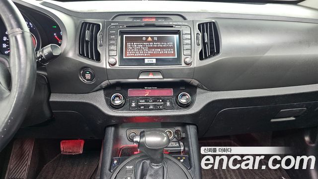 Kia Sportage 2013 — photo 18