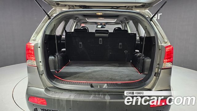 Kia Sorento 2010 — photo 20