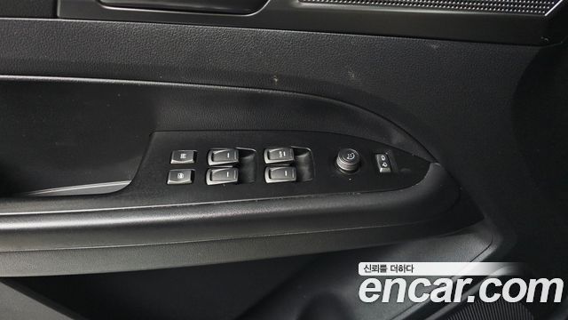 KG Mobility Rexton 2022 — photo 33