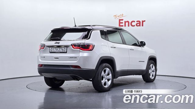 Jeep Compass 2019 — photo 2