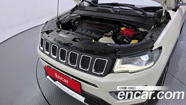 Jeep Compass 2019 — photo 6