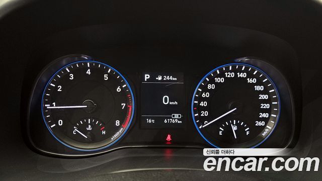 Hyundai Kona 2018 — photo 11