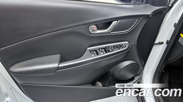 Hyundai Kona 2018 — photo 14