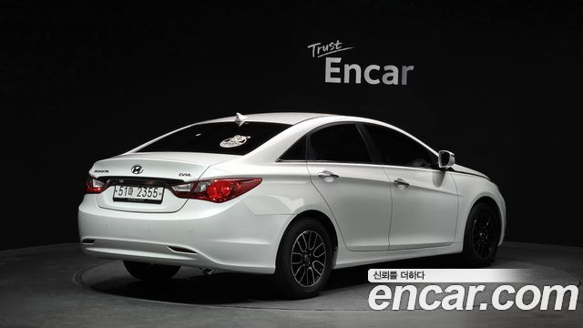 Hyundai Sonata 2012 — photo 2