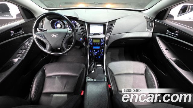 Hyundai Sonata 2012 — photo 7