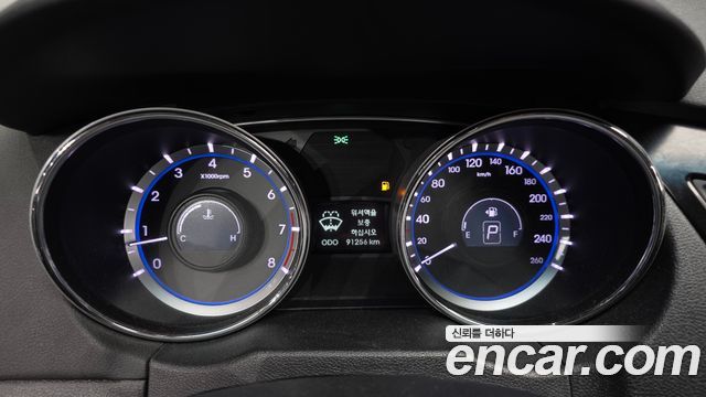 Hyundai Sonata 2012 — photo 8
