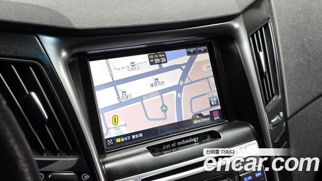Hyundai Sonata 2012 — photo 13