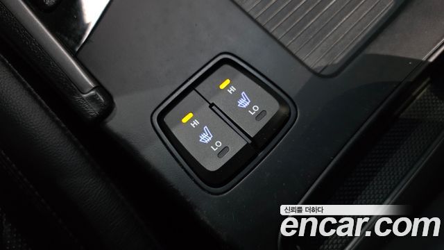 Hyundai Sonata 2012 — photo 18