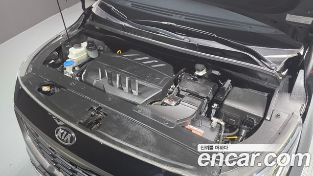 Kia Canival 2019 — photo 6