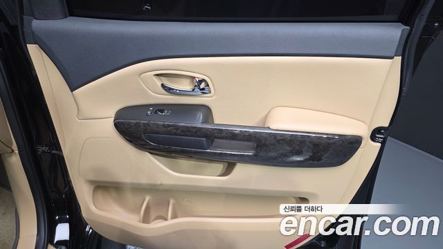 Kia Canival 2019 — photo 14