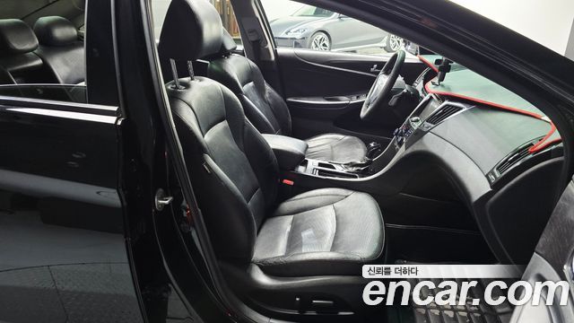 Hyundai Sonata 2013 — photo 12