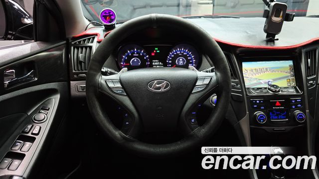 Hyundai Sonata 2013 — photo 13