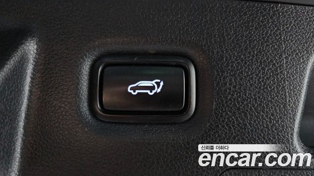 Hyundai Santafe 2019 — photo 26