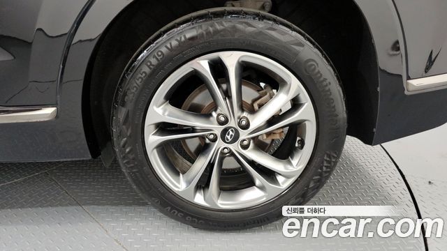 Hyundai Santafe 2019 — photo 7