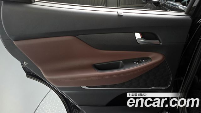 Hyundai Santafe 2019 — photo 15