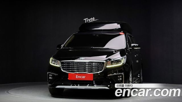 Kia Canival 2019 — photo 3
