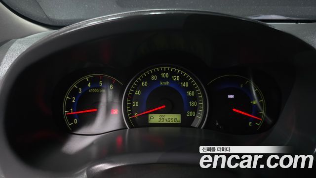 Kia Canival 2010 — photo 8