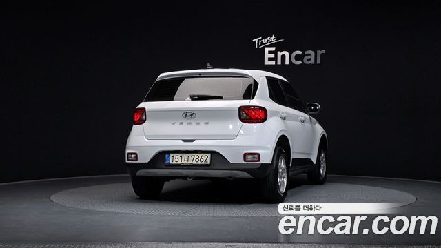 Hyundai Venue 2022 — photo 4