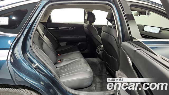 Genesis G80 2021 — photo 18