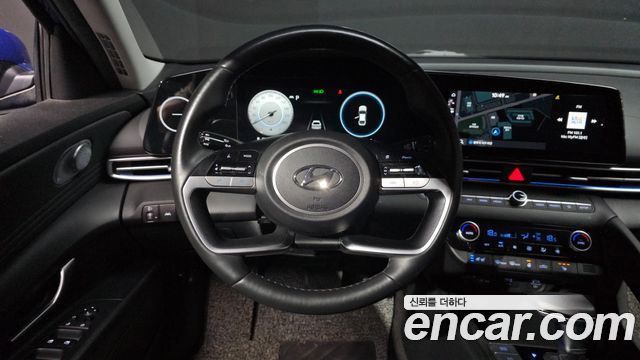 Hyundai AVANTE 2021 — photo 18