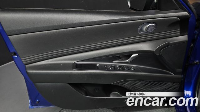 Hyundai AVANTE 2021 — photo 14