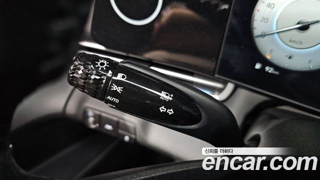 Hyundai AVANTE 2021 — photo 27