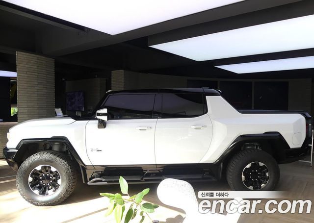 GMC Hummer EV 2022 — photo 2