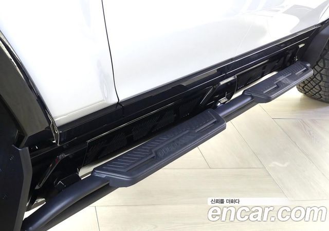 GMC Hummer EV 2022 — photo 12