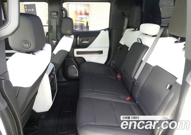 GMC Hummer EV 2022 — photo 14