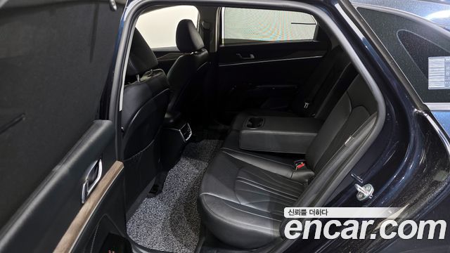 Kia K5 2020 — photo 18